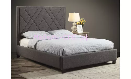 Двуспальная кровать с высокой спинкой Rigoroso Astrin